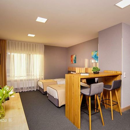 Casa Constanza Hotel Garni Фридрихсхафен Экстерьер фото